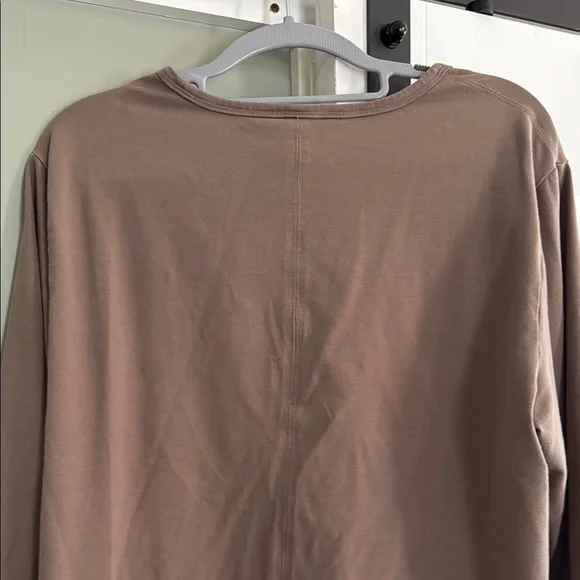 Athleta Brown Long Sleeve Top - Picture 7 of 10